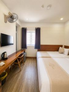 Khách sạn Quy Nhơn Center - 08 Trần Độc