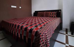 Shivaji Guest house Guptakashi