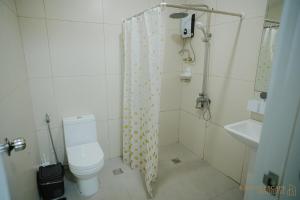 Cedar Peak Unit Burnham Park Session Road SM