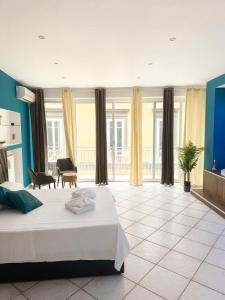 Partenope chiaia Suites & rooms