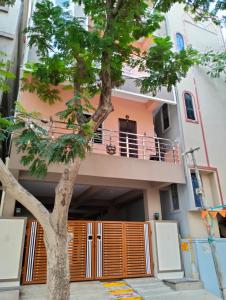 Sri Govinda Grand