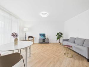 Apartament HUZAR 2