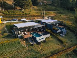 Villa Familiar luxury con piscina privada climatizada