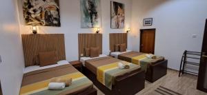 Green Wood Villa Negombo