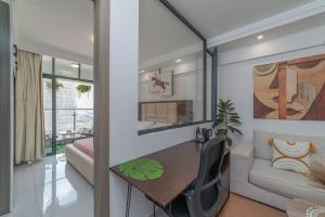 Shangri- La Residency 17th Floor Skyline Serenity luxury apartment 1713