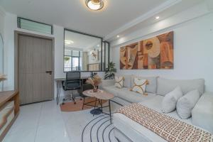 Shangri- La Residency 17th Floor Skyline Serenity luxury apartment 1713
