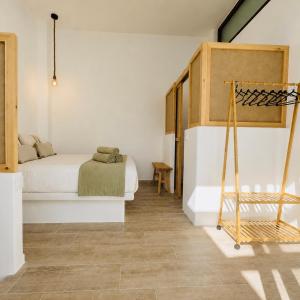 Duplex with private terrace next to the beach