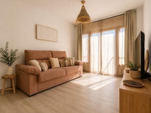Duplex with private terrace next to the beach