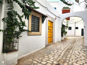 Dar Ambre