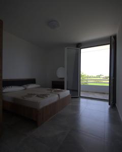 Villa Lumi Mat