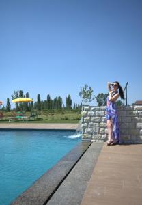 Villa Lumi Mat