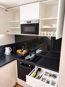 "Work and Quiet", Faktura VAT, KLIMATYZACJA, AIR CONDITIONING, GROUND FLOOR, PARKING, PARTER,