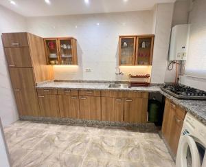 Central 4-room Apartment