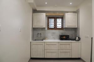 Mirashya at Yendada Vizag - Fully Serviced 3BHK Luxury Boutique Stays