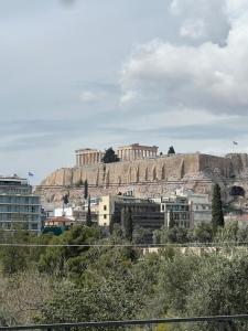 Lovely apartment near Akropolis and Plaka