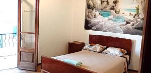 Lisbon Room with balcony tourist near airport