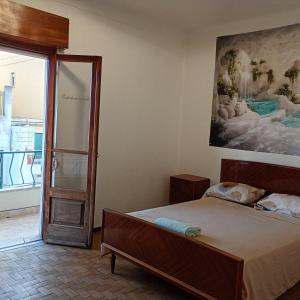 Lisbon Room with balcony tourist near airport