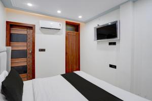 Hotel O Bay Inn