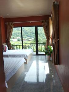 Du Già Khánh Chung homestay