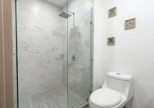 Modern apartment steps from the sea in Santa Marta