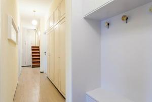 Rooftop with Sea View, Jacuzzi,Parking,AC