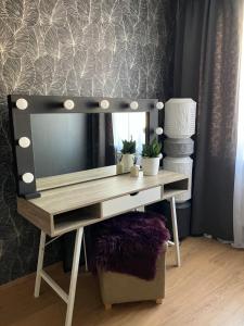 Alvooria Living