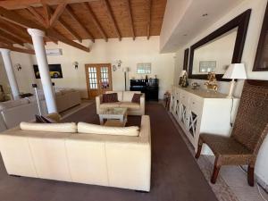 Luxury Villa near Vila Sol Golf Resort - Pool & Garden