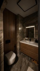 Domaris Suites