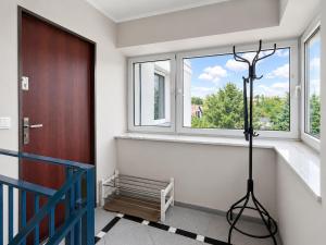 Nine to Trail Apartment