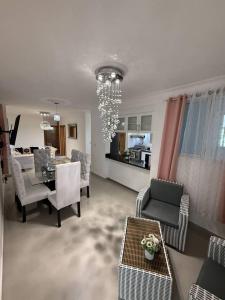 2BR Apt Near HOMS Airport w Parking w WiFi