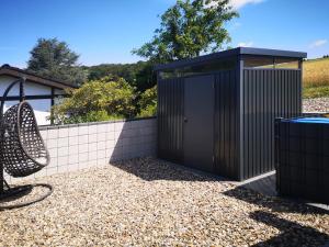 Ferienhaus LENA im Sauerland direkt am Hennesee