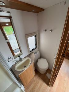 Spacious caravan near the beach