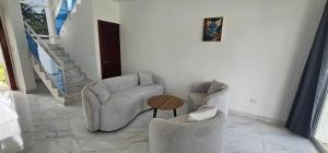 Caribbean Townhouse with Pool & Beach Nearby