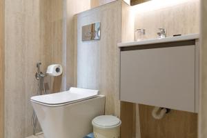 Lumora Living Spacious Apartment Free Parking
