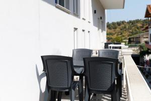 Lumora Living Spacious Apartment Free Parking