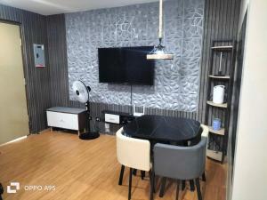 Penthouse Retreat Stunning Views in Cavite