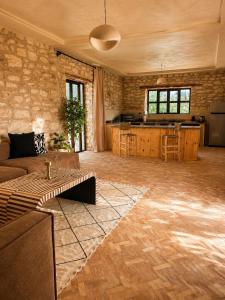 Villa AYMAR Elegance and Luxury with Pool