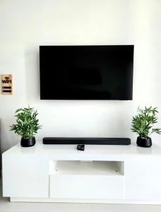 CityVue Luxe Condo by Avista