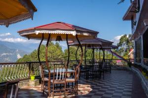 Mandarin Resort - Kaluk