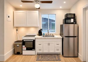 Modern Cozy Studio Unit 1
