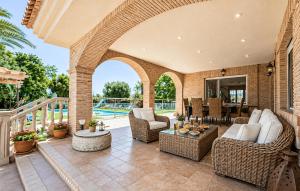 Nice Home In Murcia With Private Swimming Pool, Can Be Inside Or Outside