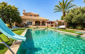 Nice Home In Murcia With Private Swimming Pool, Can Be Inside Or Outside
