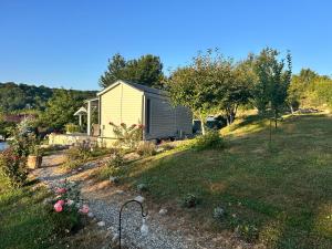 Casuta din Deal - Hilltop Boutique Cottage