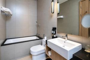 Mangkuluhur Residences by Lorin