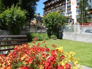 Appartamenti Via Monte Braulio 19