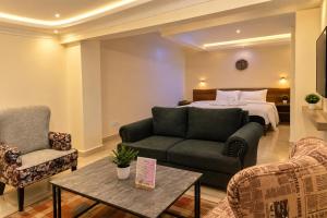 COMFORT E SUITES