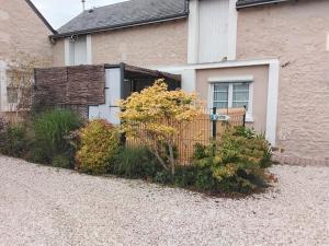 House near Chateaux de la Loire