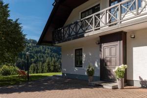 Karami Mountainhouse