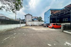 RedDoorz at Gor Icuk Sugiarto Sukabumi