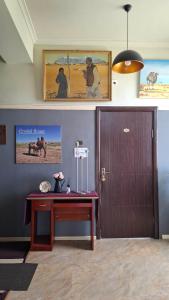 Crystal House Hotel